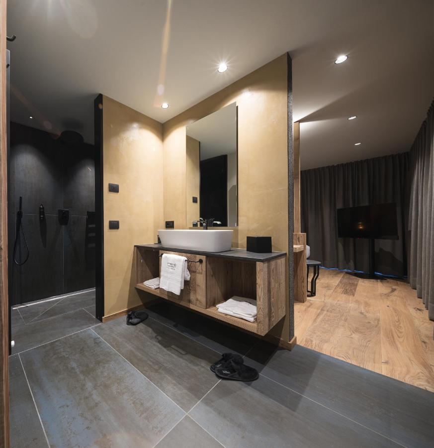 Dolomiti Exclusive Your Mountain Suite Pozza di Fassa Bagian luar foto