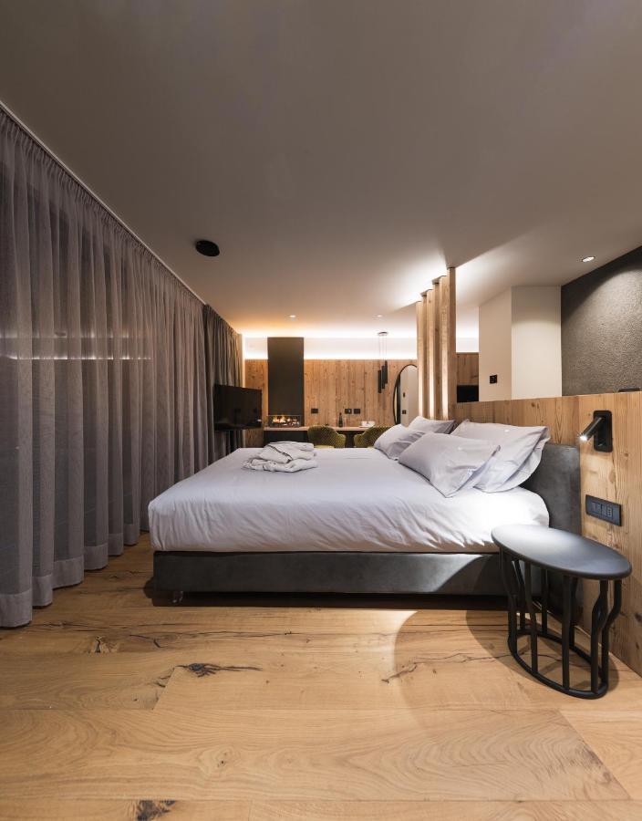 Dolomiti Exclusive Your Mountain Suite Pozza di Fassa Bagian luar foto