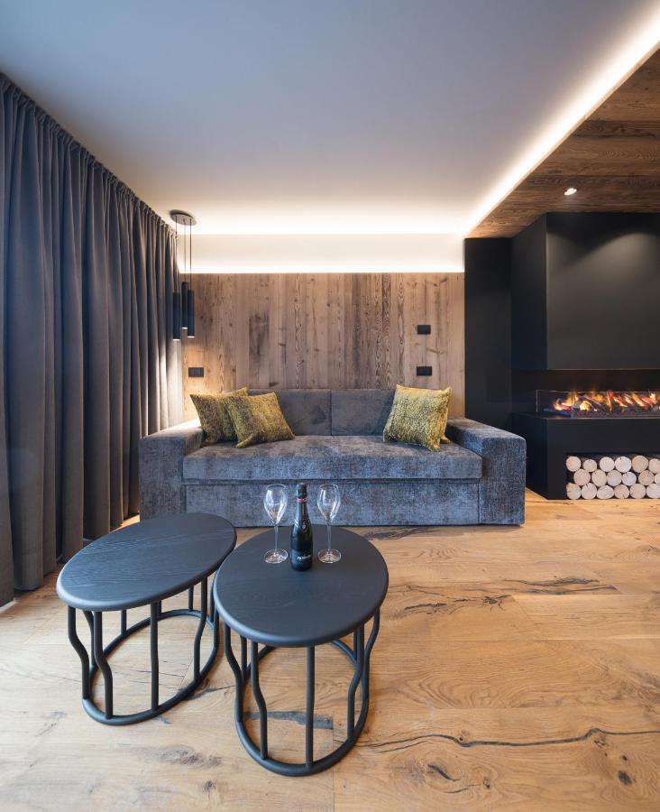 Dolomiti Exclusive Your Mountain Suite Pozza di Fassa Bagian luar foto
