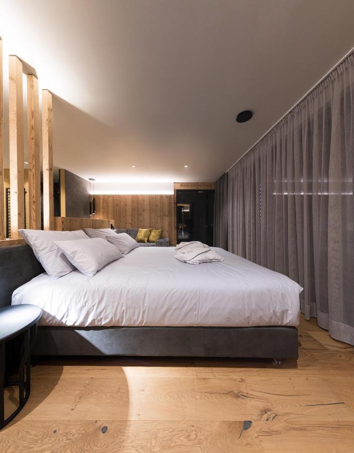 Dolomiti Exclusive Your Mountain Suite Pozza di Fassa Bagian luar foto