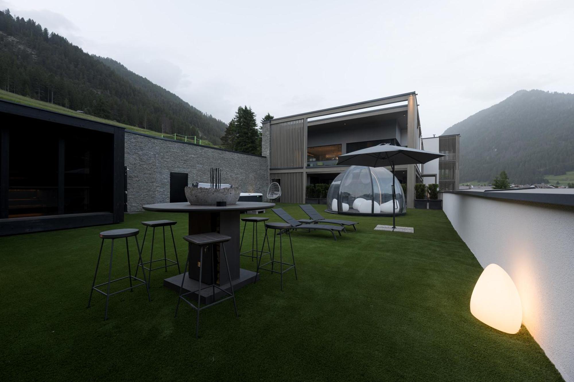 Dolomiti Exclusive Your Mountain Suite Pozza di Fassa Bagian luar foto